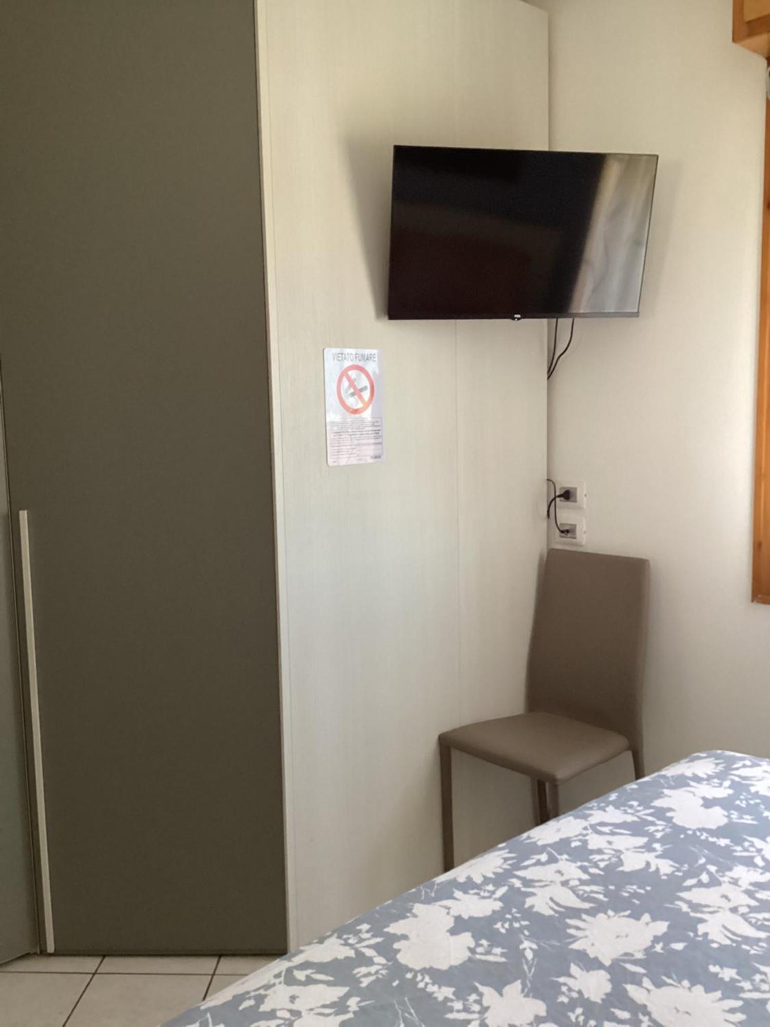 Bed And Breakfast Da Giuseppe, Camere Vicino Stabilimento Ferrari Fiorano Modenese Exterior foto